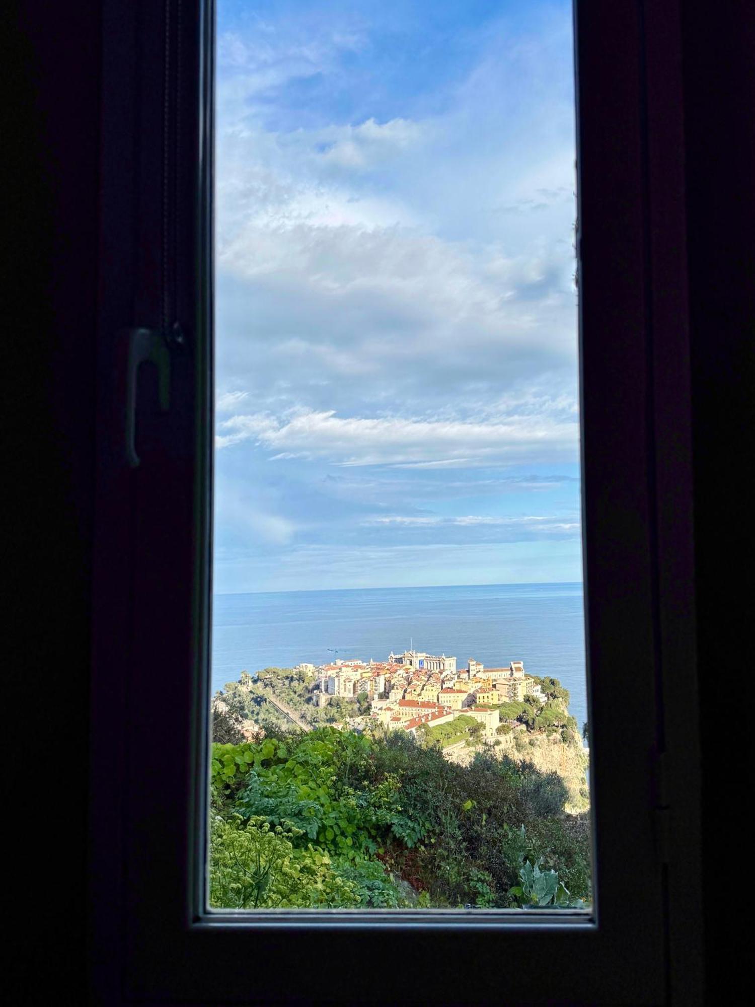Appartement Jardin Exotique Cap-d'Ail Luaran gambar