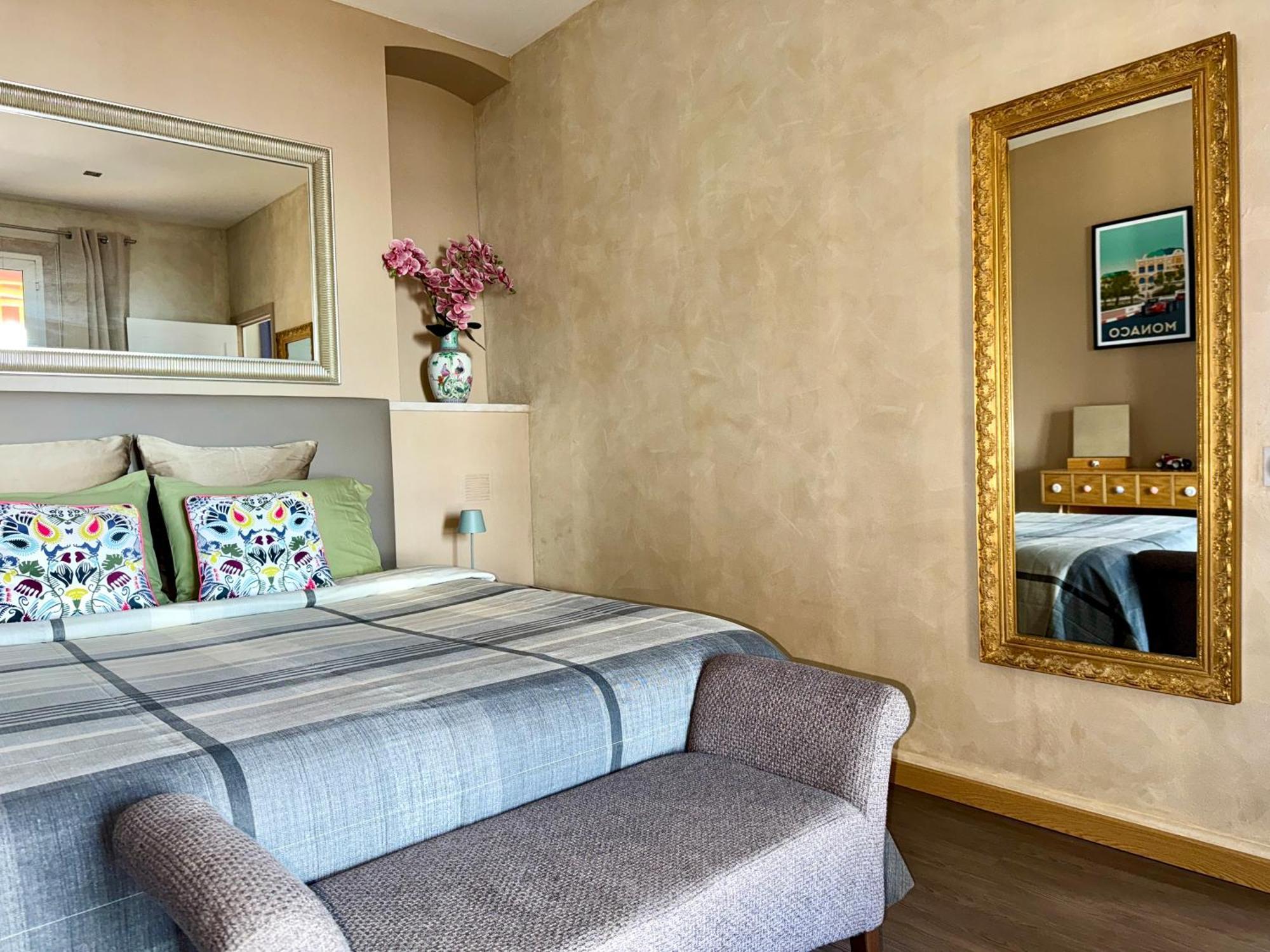 Appartement Jardin Exotique Cap-d'Ail Luaran gambar
