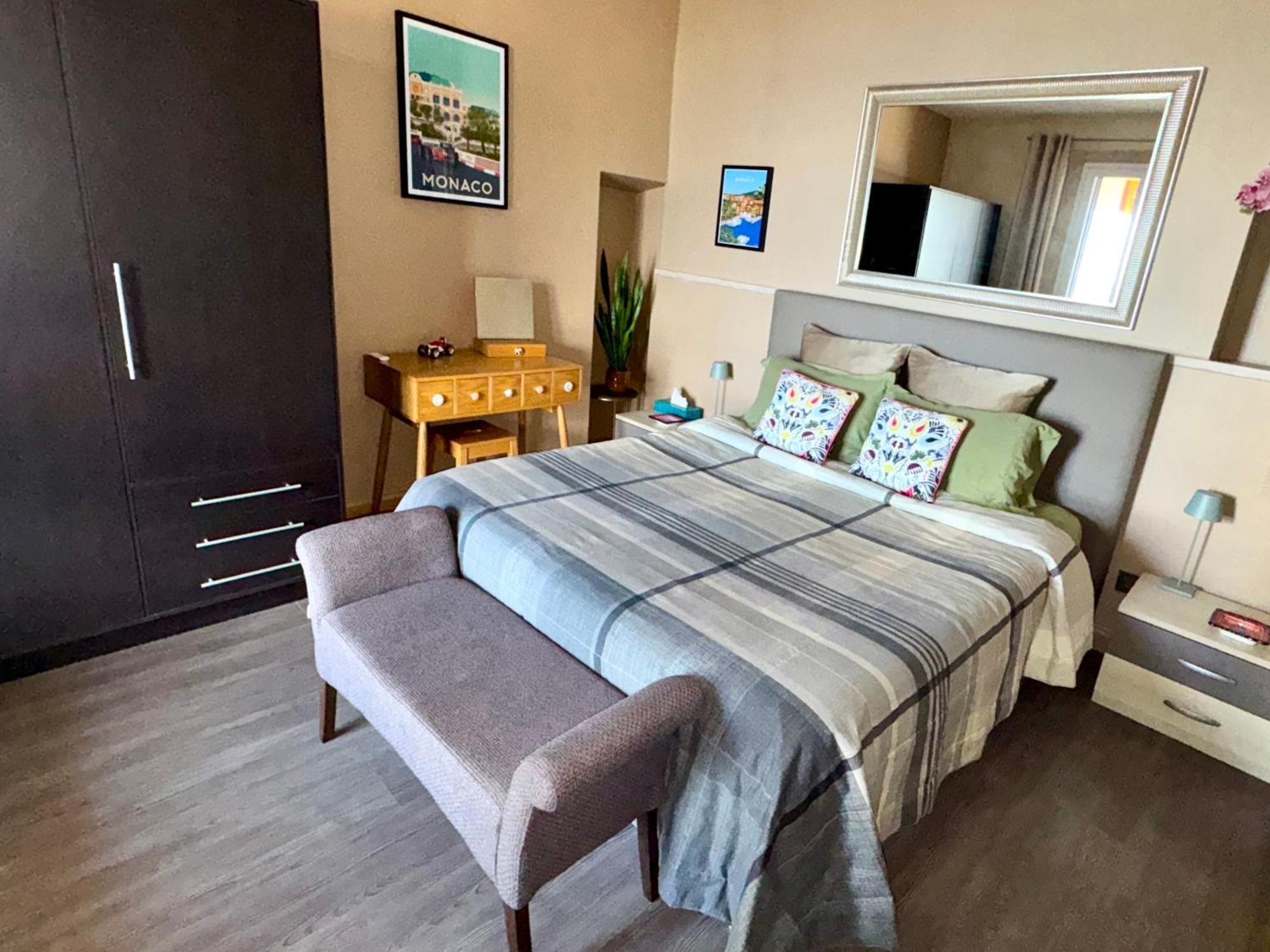 Appartement Jardin Exotique Cap-d'Ail Luaran gambar
